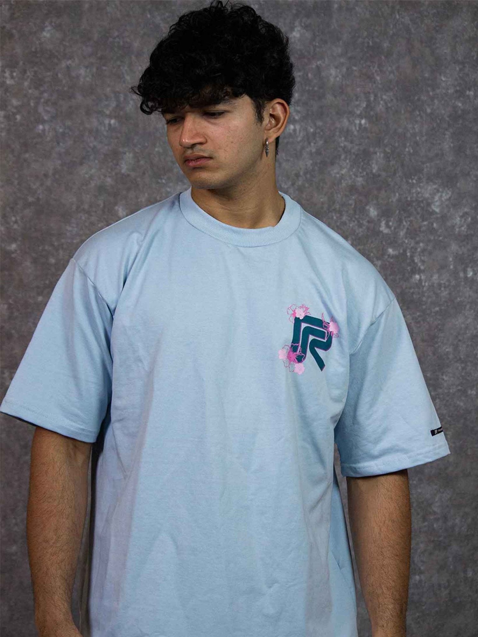 FIELD OF FLOWERS T-SHIRT - Premium oversized clothing by STICK IT UP